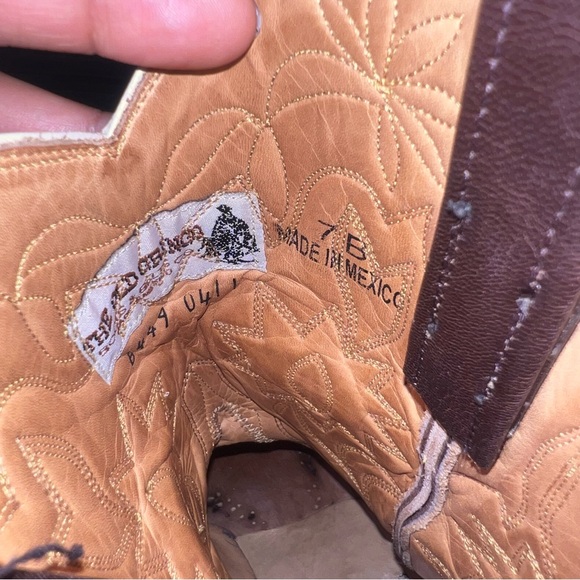 The Old Gringo Vintage Leather Cowboy Boots / 7 - Picture 6 of 6